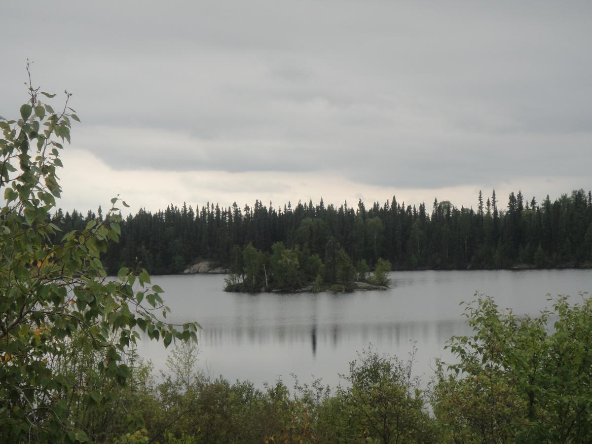 Oreland Motel Flin Flon Eksteriør billede