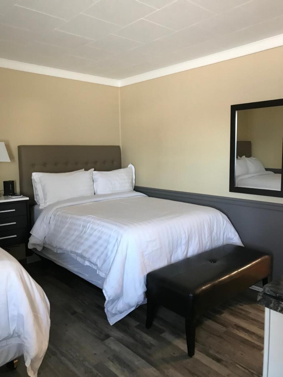 Oreland Motel Flin Flon Eksteriør billede
